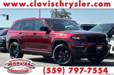 New 2025 Jeep Grand Cherokee Limited 4x2