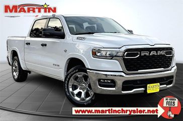 New 2026 RAM 1500 Lone Star Crew Cab 4x4 5'7' Box