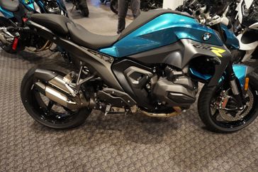 2026 BMW R 1300 R