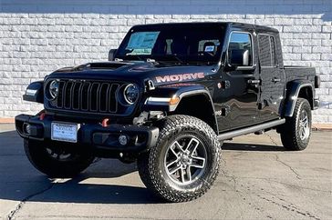 New 2026 Jeep Gladiator Mojave X 4x4