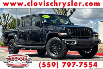2025 Jeep Gladiator Big Bear 4x4