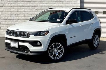 2024 Jeep Compass Latitude Lux 4x4