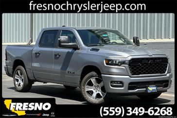 New 2025 RAM 1500 Tradesman Crew Cab 4x4 5'7' Box