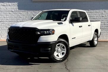 2025 RAM 1500 Tradesman Crew Cab 4x4 5'7' Box