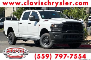 2025 RAM 2500 Tradesman Crew Cab 4x4 6'4' Box