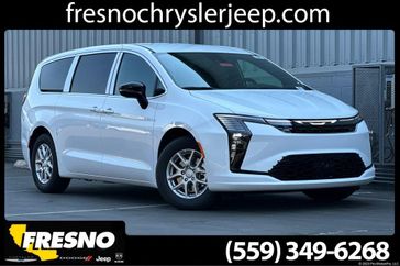 New 2027 Chrysler Pacifica Select