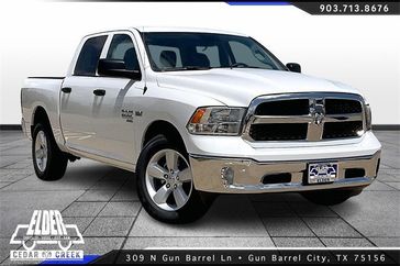 2024 RAM 1500 Classic Tradesman Crew Cab 4x4 5'7' Box