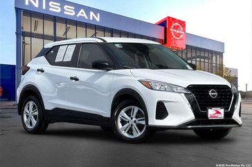 Used 2022 Nissan Kicks S