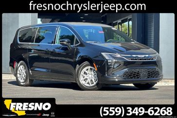 New 2027 Chrysler Pacifica Select