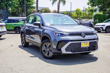 New 2025 Volkswagen Taos 1.5T S
