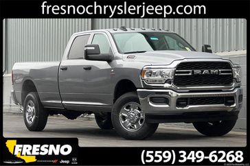 2024 RAM 2500 Tradesman Crew Cab 4x4 8' Box