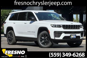 New 2026 Jeep Grand Cherokee L Laredo Altitude 4x4