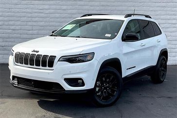 2023 Jeep Cherokee Altitude