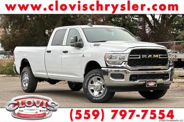 2024 RAM 2500 Tradesman Crew Cab 4x4 8' Box