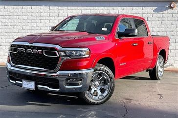 New 2026 RAM 1500 Big Horn Crew Cab 4x2 5'7' Box