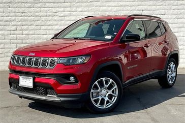 2024 Jeep Compass Latitude Lux 4x4