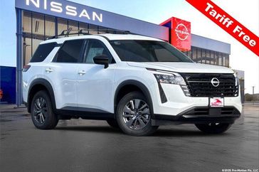 New 2026 Nissan Pathfinder SV