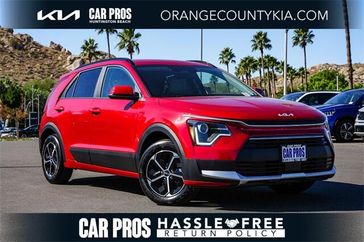 New 2025 Kia Niro EX