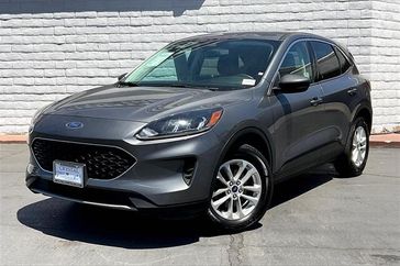 Used 2022 Ford Escape SE