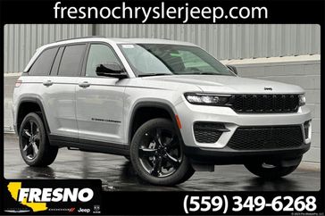 New 2025 Jeep Grand Cherokee Altitude X 4x4