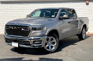 New 2026 RAM 1500 Big Horn Crew Cab 4x2 5'7' Box