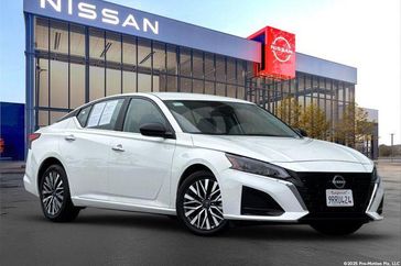 Used 2025 Nissan Altima 2.5 SV