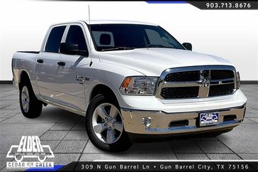 2024 RAM 1500 Classic Tradesman Crew Cab 4x4 5'7' Box