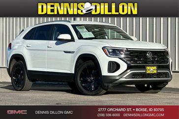 Used 2024 Volkswagen Atlas Cross Sport 2.0T SE w/Technology