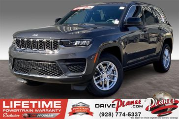 2025 Jeep Grand Cherokee Laredo X 4x4