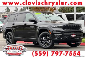 New 2025 Jeep Grand Cherokee L Limited 4x2