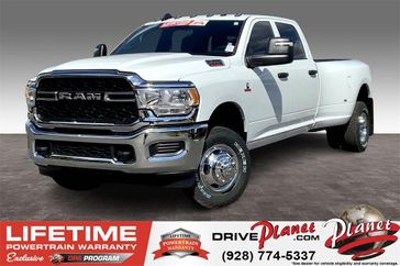 2024 RAM 3500 Tradesman Crew Cab 4x4 8' Box