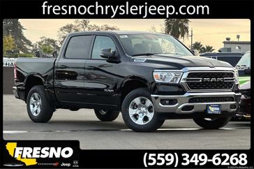 2024 RAM 1500 Big Horn Crew Cab 4x2 5'7' Box in a Diamond Black Crystal Pearl Coat exterior color and Blackinterior. Fresno Chrysler Dodge Jeep RAM 559-206-5254 fresnochryslerjeep.com 