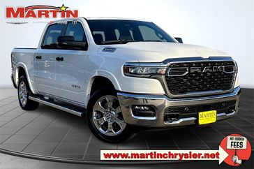 New 2026 RAM 1500 Lone Star Crew Cab 4x4 5'7' Box