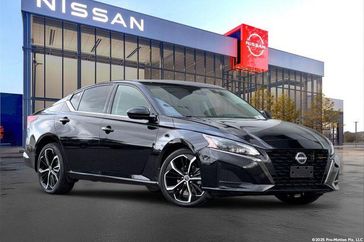 Used 2023 Nissan Altima 2.5 SR