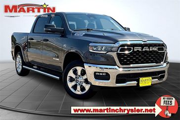 New 2026 RAM 1500 Lone Star Crew Cab 4x4 5'7' Box