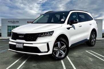 2023 Kia Sorento S