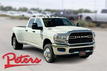 2024 RAM 3500 Tradesman Crew Cab 4x4 8' Box