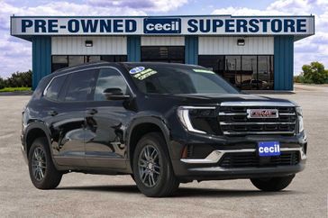 Used 2025 GMC Acadia Elevation