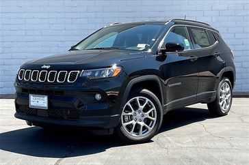 2024 Jeep Compass Latitude Lux 4x4