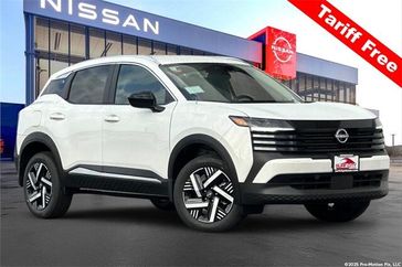 New 2026 Nissan Kicks SV