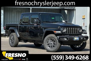 New 2026 Jeep Gladiator Sport S 4x4