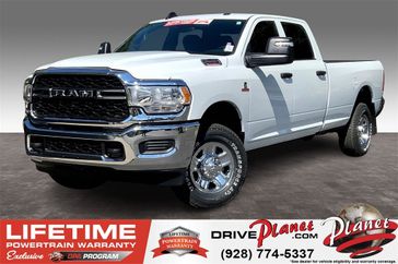 2024 RAM 2500 Tradesman Crew Cab 4x4 8' Box