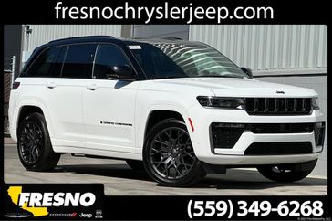 New 2026 Jeep Grand Cherokee Summit 4x4