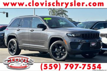 New 2025 Jeep Grand Cherokee Altitude X 4x4