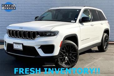 Used 2023 Jeep Grand Cherokee Laredo