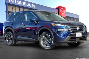 Used 2024 Nissan Rogue SV