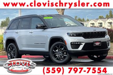 New 2025 Jeep Grand Cherokee Limited 4x4