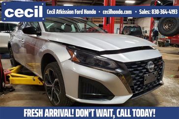 Used 2024 Nissan Altima 2.5 SR