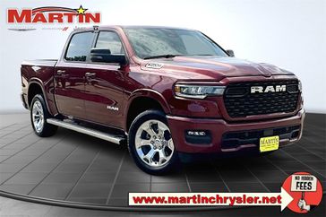 2025 RAM 1500 Lone Star Crew Cab 4x4 5'7' Box