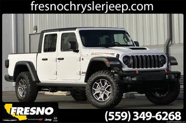 New 2025 Jeep Gladiator Mojave 4x4